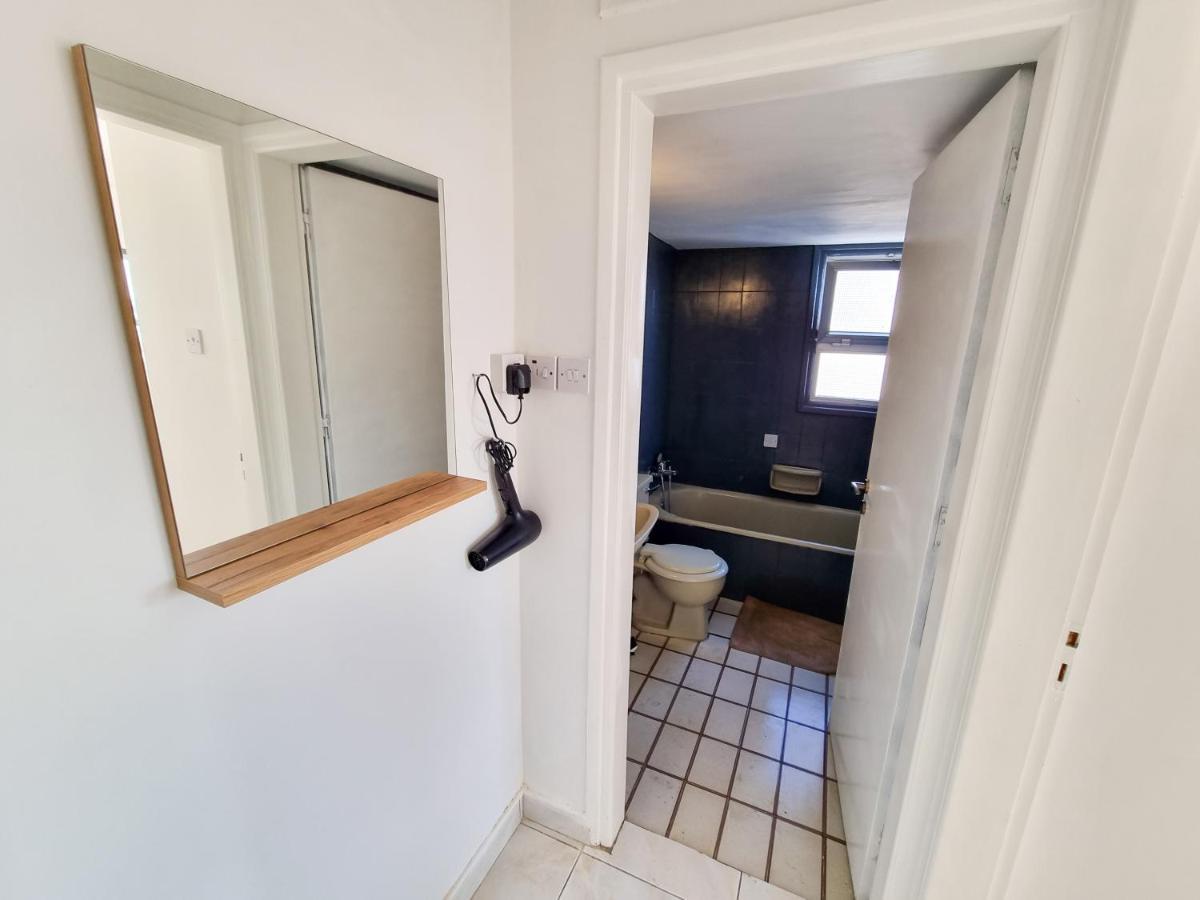 City View Rooms Larnaca Esterno foto