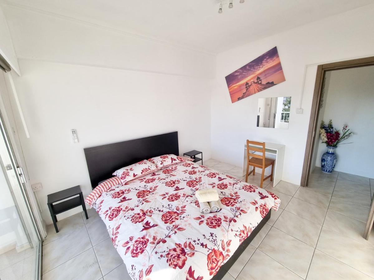 City View Rooms Larnaca Esterno foto